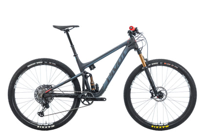 Pivot Mach 4
 subcategory